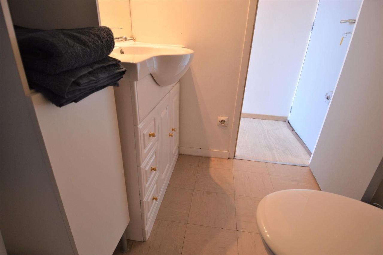 Studio Avec Chambre - Balcon Et A 20M De La Mer Apartman Courseulles-sur-Mer Kültér fotó