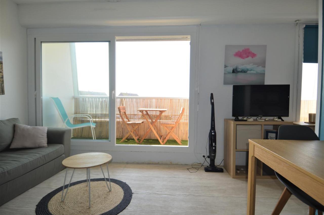 Studio Avec Chambre - Balcon Et A 20M De La Mer Apartman Courseulles-sur-Mer Kültér fotó
