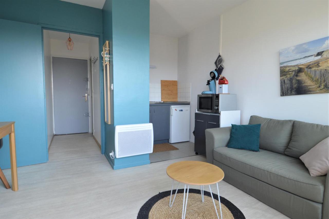 Studio Avec Chambre - Balcon Et A 20M De La Mer Apartman Courseulles-sur-Mer Kültér fotó