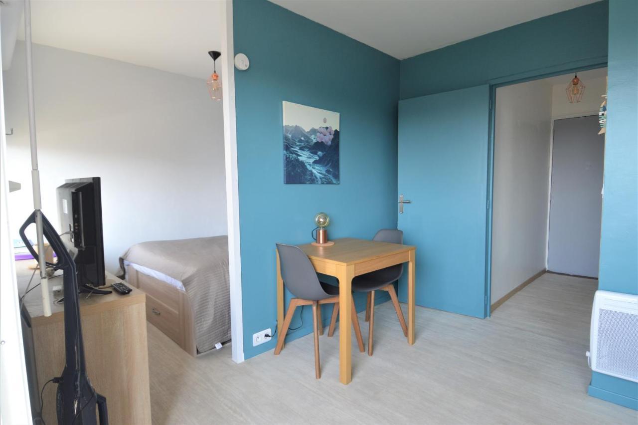 Studio Avec Chambre - Balcon Et A 20M De La Mer Apartman Courseulles-sur-Mer Kültér fotó