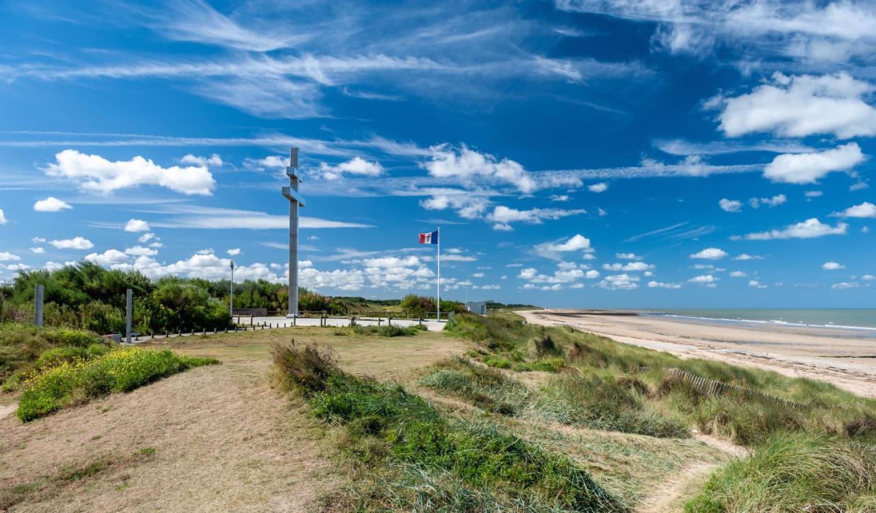Studio Avec Chambre - Balcon Et A 20M De La Mer Apartman Courseulles-sur-Mer Kültér fotó