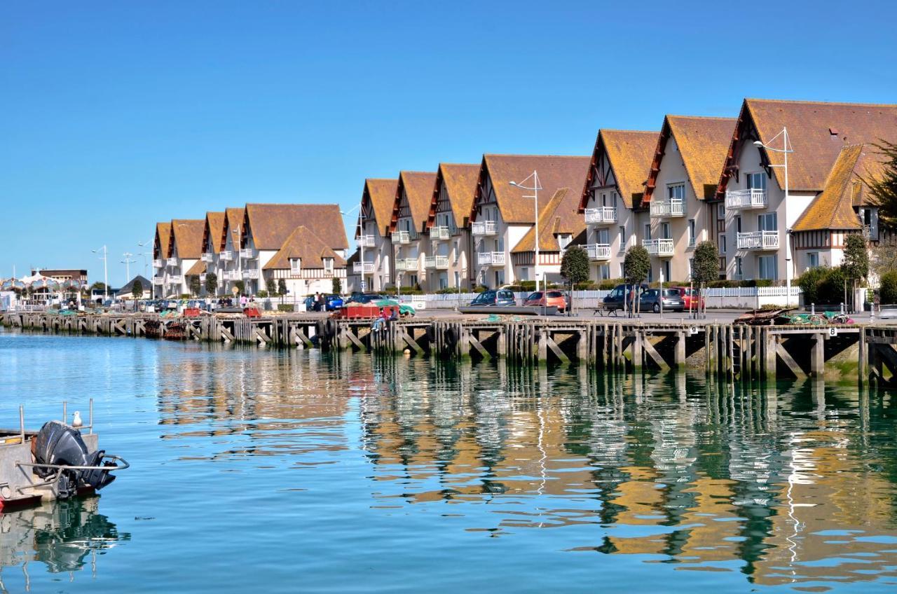 Studio Avec Chambre - Balcon Et A 20M De La Mer Apartman Courseulles-sur-Mer Kültér fotó